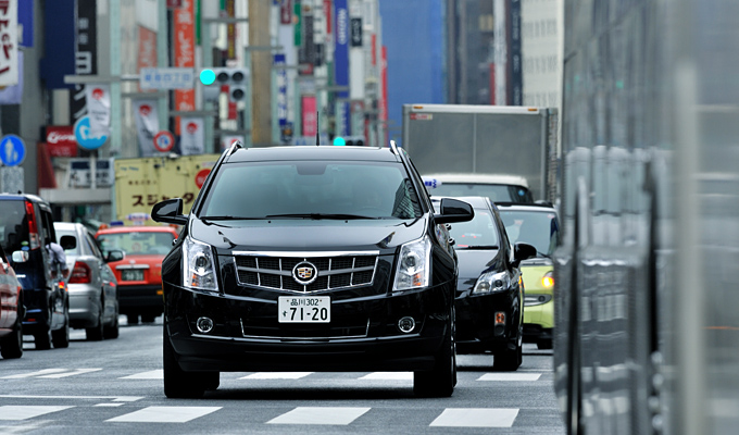 キャデラック SRX クロスオーバー