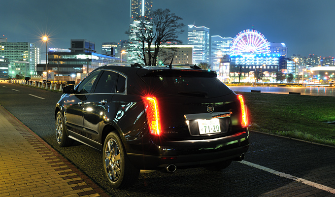 キャデラック SRX クロスオーバー
