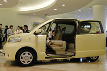 売り切り　ポルテ　パワースライドドア　社外アルミ　５万キロ代　美車 有限会社オートフィールド札幌 | ポルテ ＮＮＰ１５ パワースライド