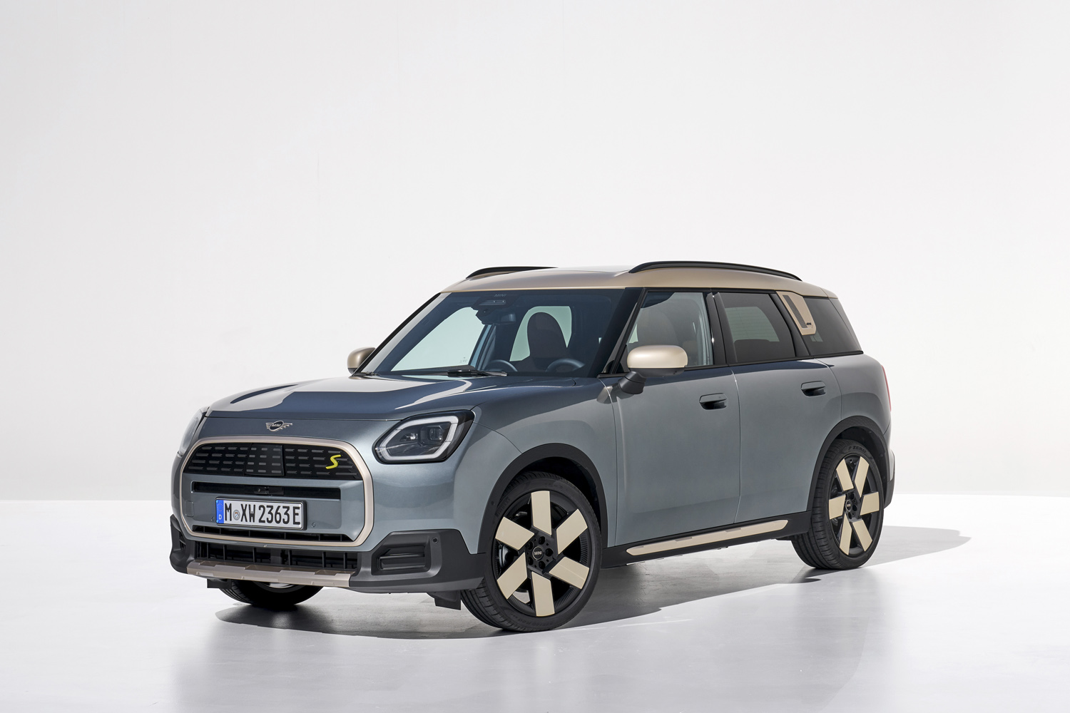 MINI・クロスオーバー 車検2年付き