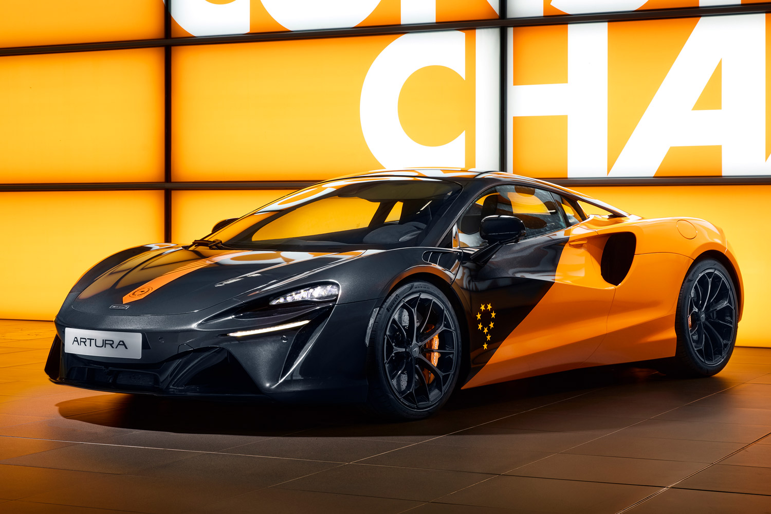 マクラーレン マクラーレンの「アルトゥーラ」と「750S」にF1タイトル獲得を記念した