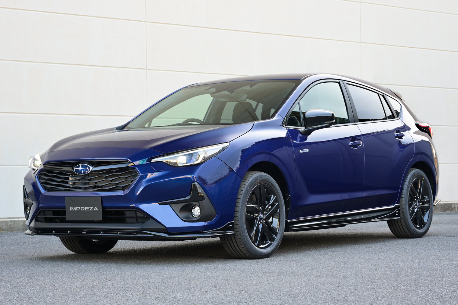 スバルが「インプレッサ」の特別仕様車「STIパフォーマンス