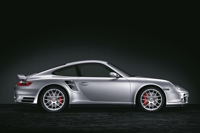 ポルシェ911ターボ」専用の「RSスパイダーホイール」発売 【ニュース 