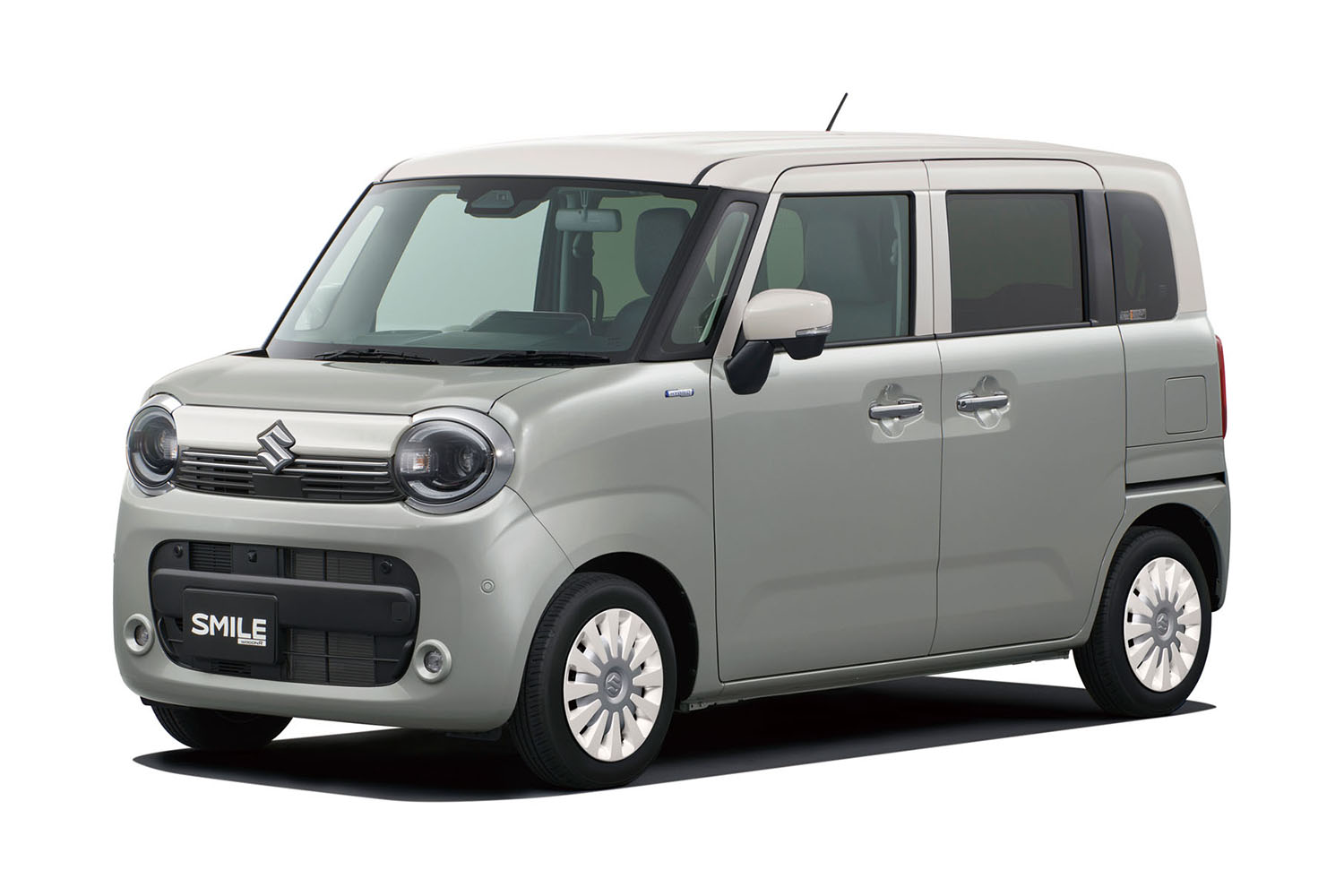 スマイル様 スズキ・ワゴンRスマイル」にクリームデザートがモチーフの特別仕様車