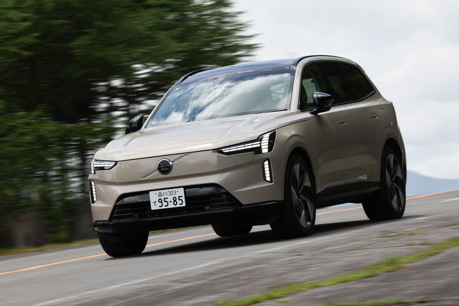 ボルボEX90プラス ツインモーター パフォーマンス（4WD）【試乗記】