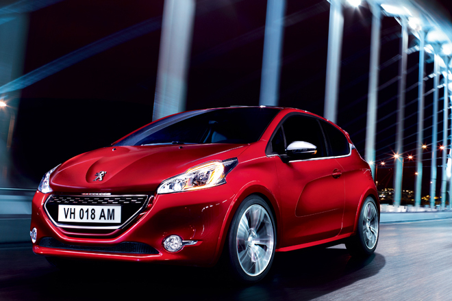 プジョー208」に2つの新グレードが登場 【ニュース】 - webCG