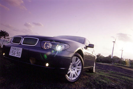 1/18 京商 BMW 7シリーズ E65 745i 2001 チタンシルバー 1/18 京商 BMW 7シリーズ E65 745i 2001 チタンシルバー BMW 7 E65 1/