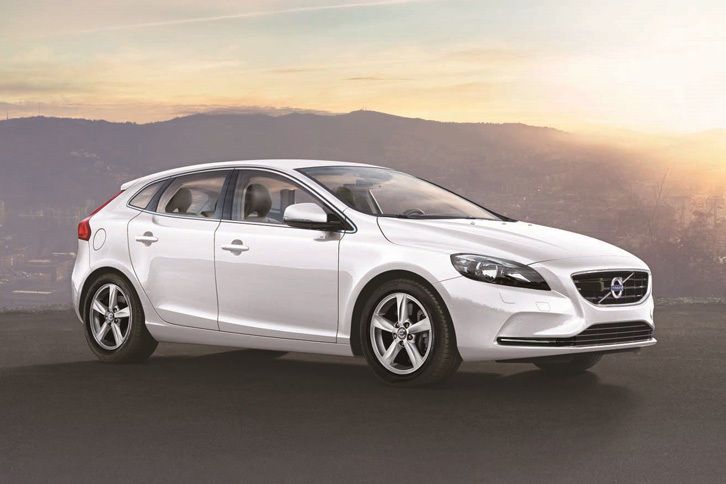 ボルボV40／V40クロスカントリーの新顔、T3発売 【ニュース】 - webCG