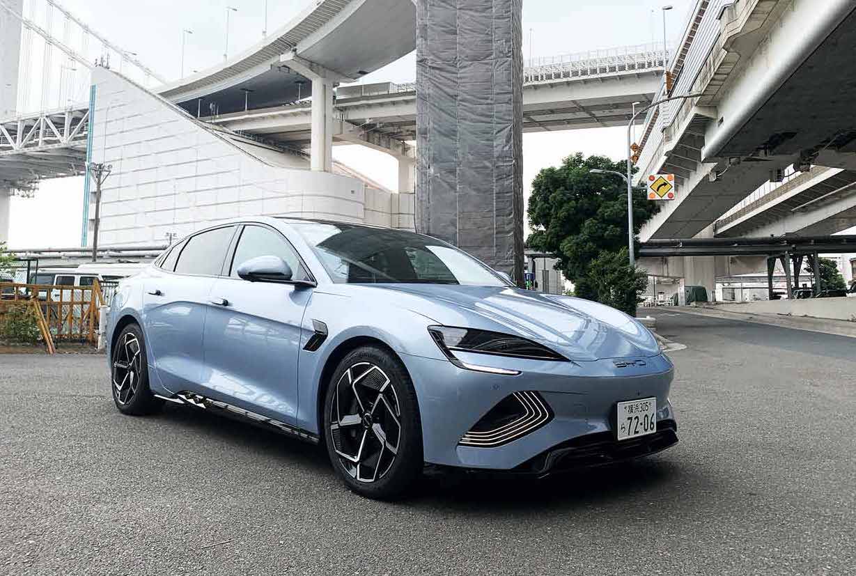 BYDの新しい4ドアセダン「SEAL（シール）」