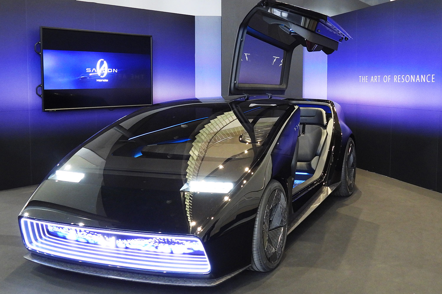 次世代自動車 ＥＶシフトと新たな選択肢 ２０２３/日経ＢＰ/日経Ａｕｔｏｍｏｔｉｖｅ（大型本） 次世代自動車2024
