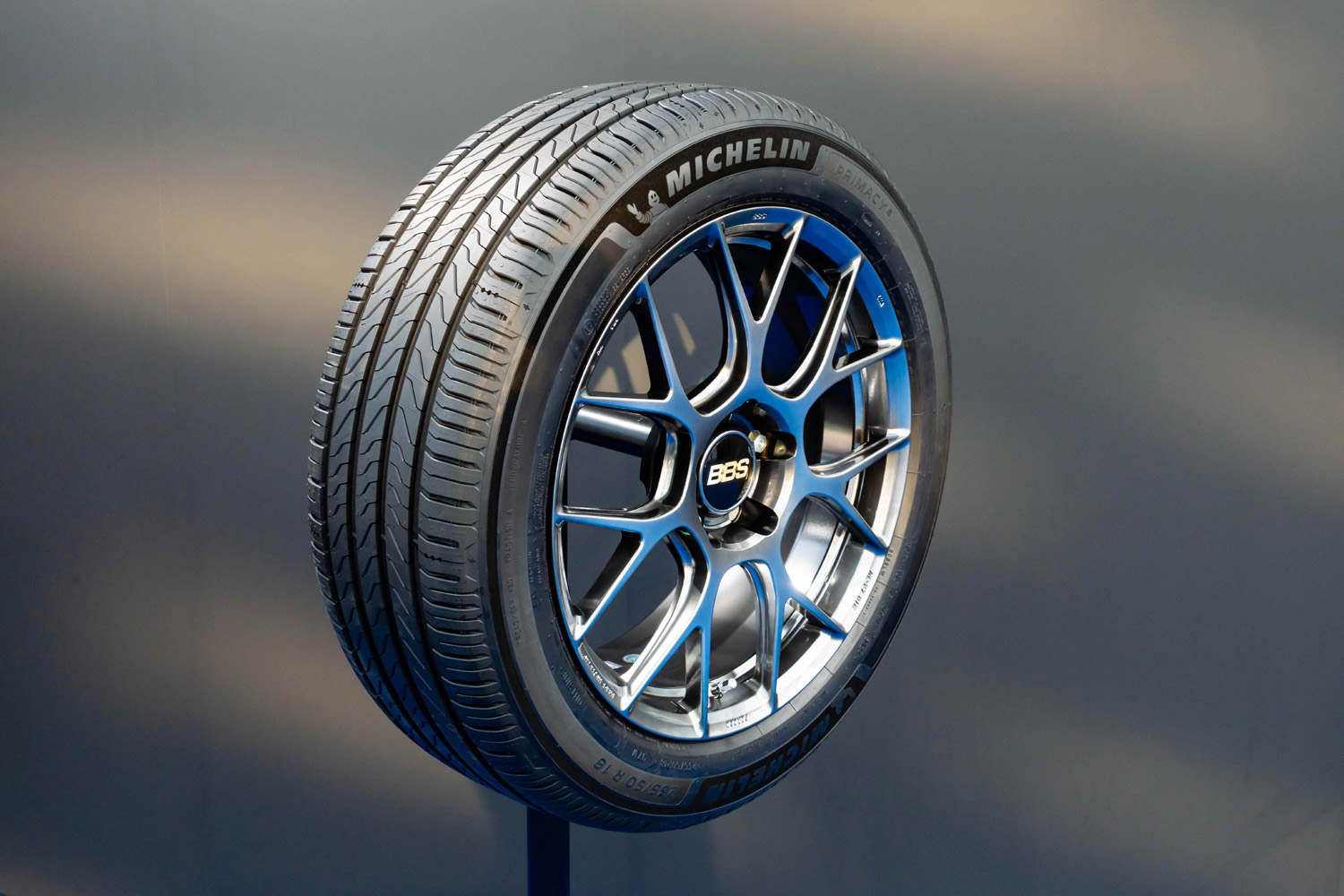 ミシュランがプレミアムコンフォートタイヤ「プライマシー5」を発表