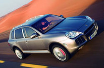 ポルシェ　カイエンS ポルシェ、440PSのV6ツインターボを搭載する「カイエン S クーペ