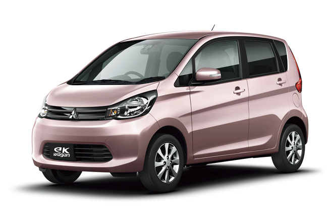 軽自動車のすべて 2015ー2016年 話題の軽スペシャリティ特集 eKワゴン/ 三菱、軽自動車「eK」シリーズの安全装備を強化 【ニュース