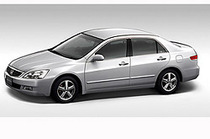 ホンダ インスパイア にベース車より安い特別仕様車 ニュース Webcg