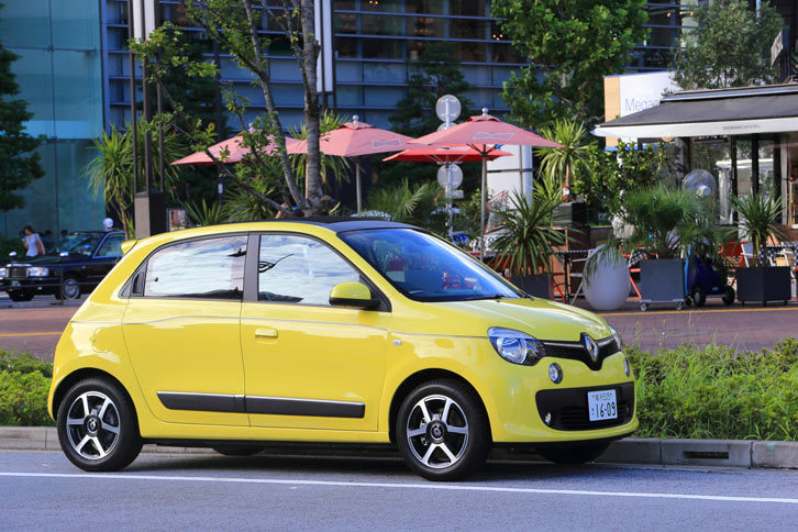 ルノー トゥインゴ インテンス キャンバストップ Rr 6at 試乗記 おもてなしより合理主義 Webcg