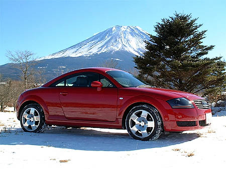 アウディTTクーペ1.8T(5MT)【ブリーフテスト】 アウディTTクーペ1.8T