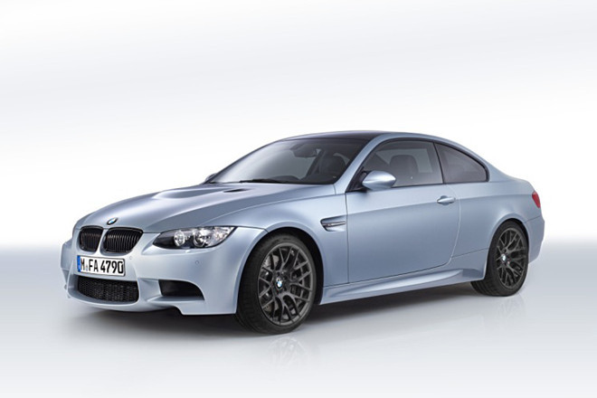ディーラー特注　1/18 BMW M3 Coupe シルバー ディーラー特注 1/18 BMW M3 Coupe シルバー BMW M3クーペ」に30