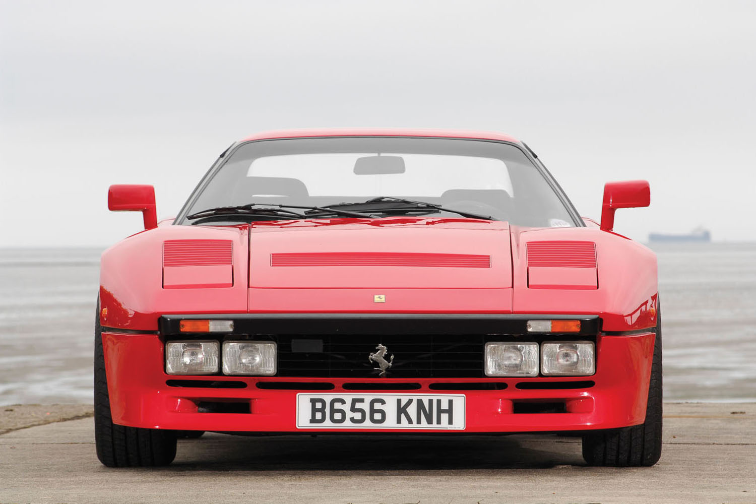 歴代のV8モデルをオマージュ！ 「フェラーリF8トリブート」を読み解く