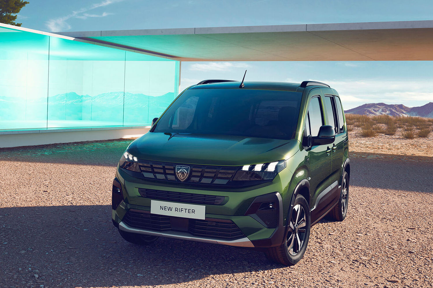 フロントフェイスを刷新 「プジョー・リフター」のマイナーチェンジ