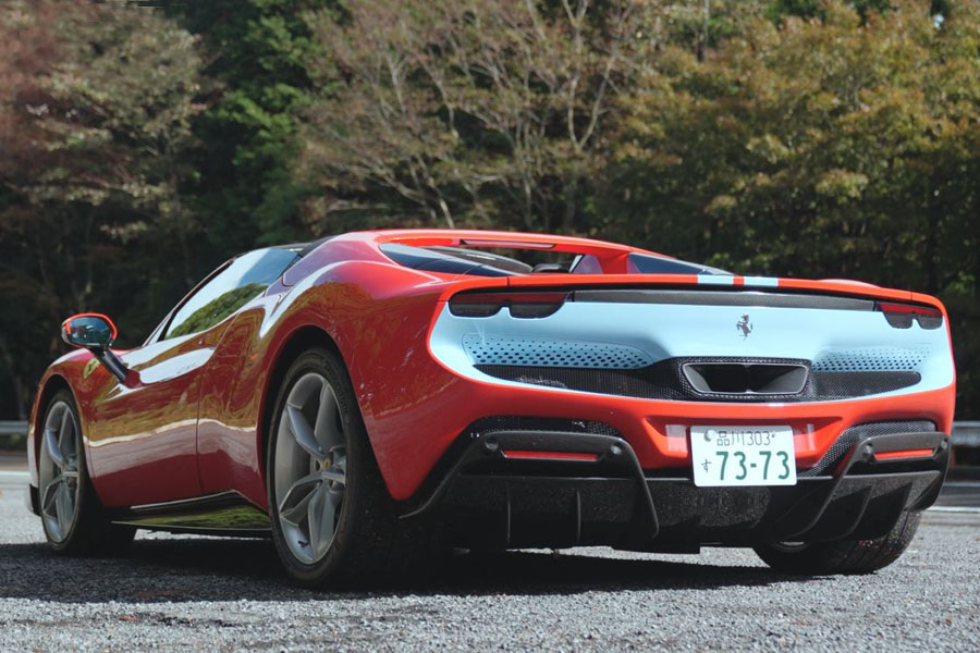 あの多田哲哉の自動車放談――フェラーリ296GTS編 - webCG