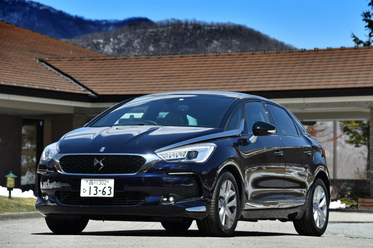 DS 5シックBlueHDiレザーパッケージ（FF/6AT）【試乗記】 変わっている