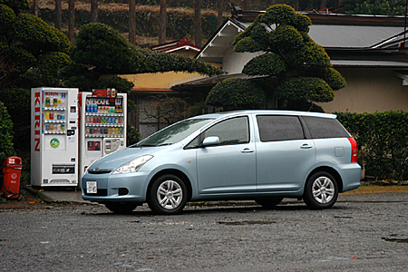 トヨタ・ウィッシュX FF/X「Sパッケージ」4WD（4AT/4AT）【試乗記