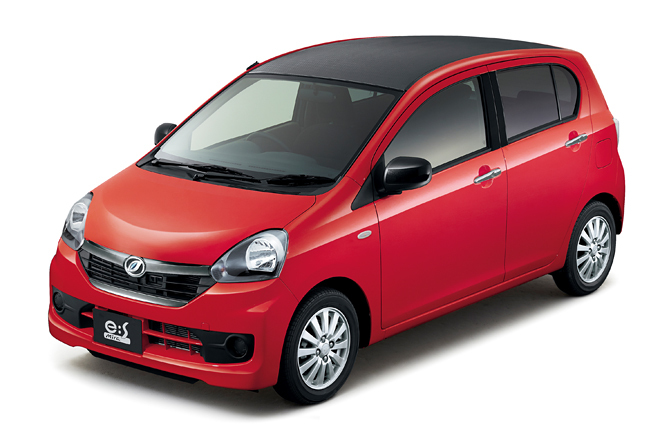 カーボン調ルーフのダイハツ・ミラ イース登場 【ニュース】 - webCG