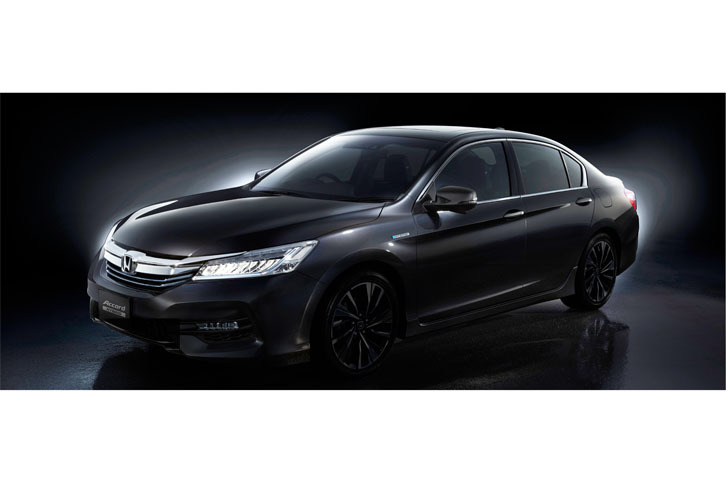 ホンダ アコードの改良情報を先行公開 ニュース Webcg