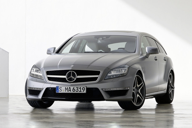 マイスト　メルセデスベンツCLS-Class RARE Maisto Playerz Diecast Mercedes-Benz CLS-Class 1:18 NEW IN