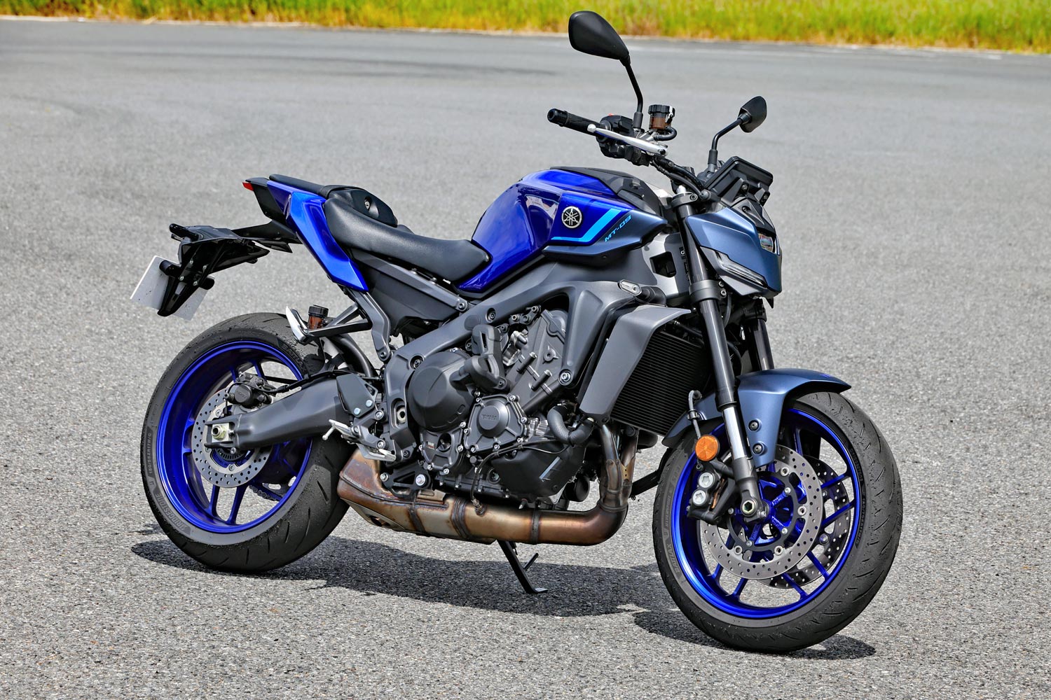 AT限定免許でもOK！ ヤマハがクラッチ操作不要のロードスポーツ「MT-09