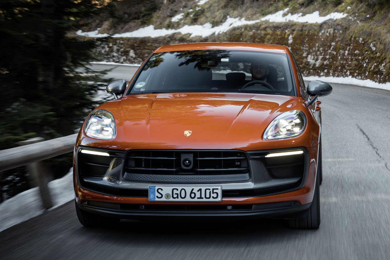 img_515749a35ca0d53fe2f308f9e3