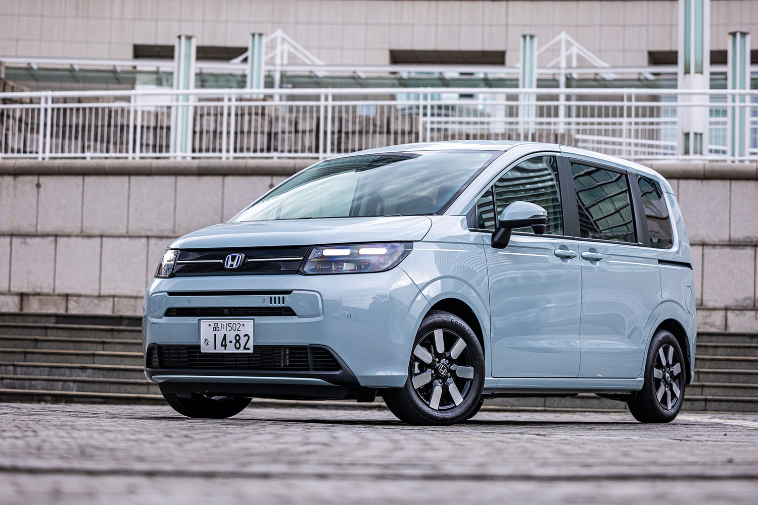 ホンダ 新型フリード 1/43 ディスプレイモデル m96426370057_1.jpg?1745133573