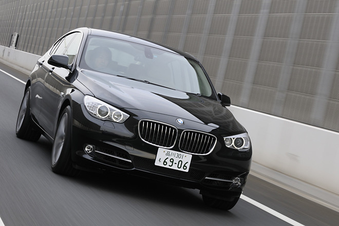 BMW535iグランツーリスモ（FR/8AT）【試乗速報】 ずっと、長く走っ