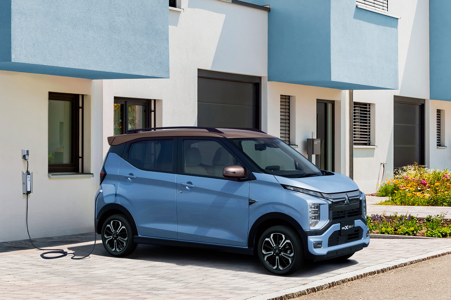 三菱が Ekクロスev を22年6月16日に発売 すでに月販目標の4倍を受注 ニュース Webcg