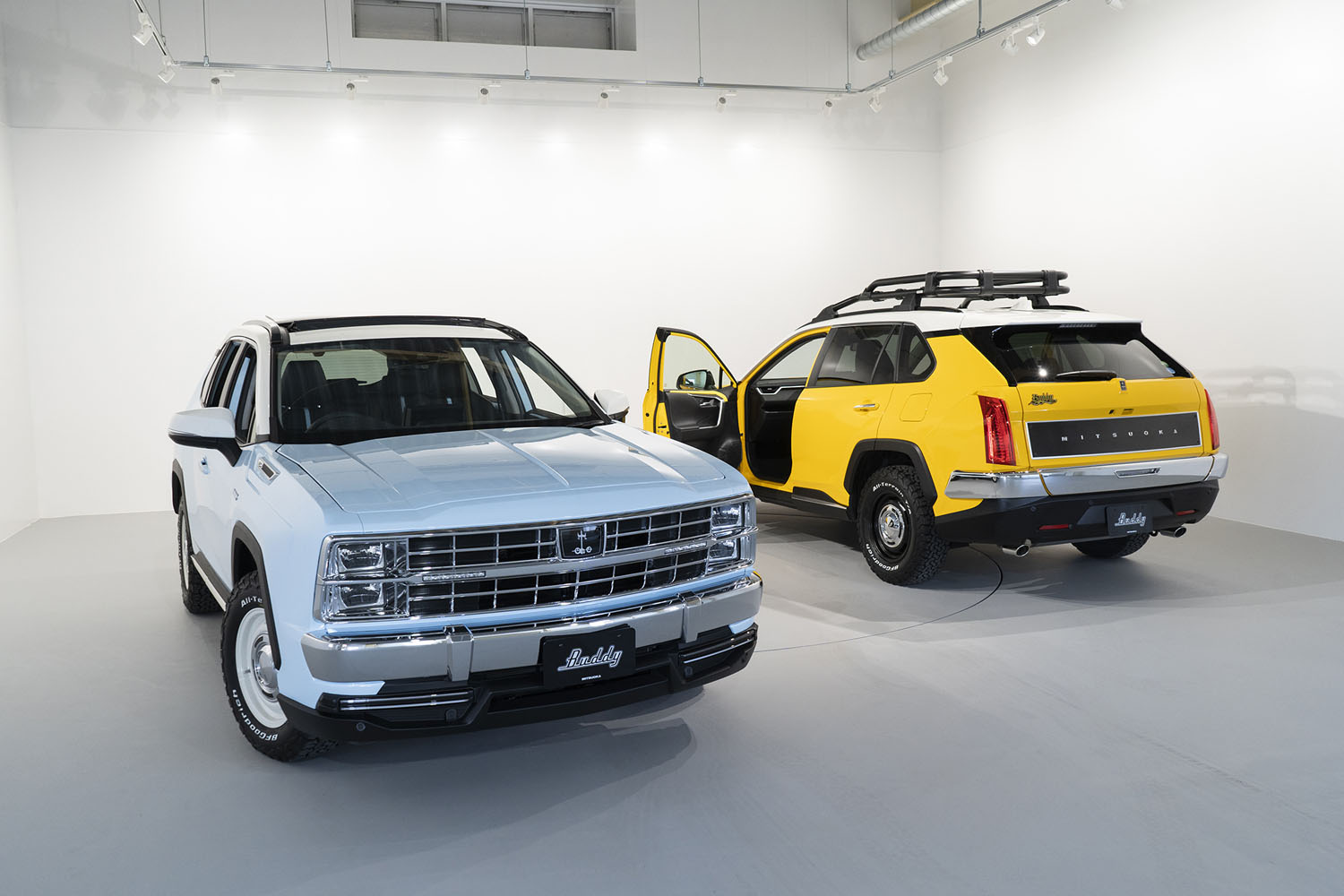 ミツオカ バディ()用 235/65R17 108R XL ノキアン ハッカペリッタR5 SUV シュタイナー LMXスタッドレスタイヤホイール 4本セット ミツオカ バディ()用 235&frasl;65R17 108R XL ノキアン ハッカペリッタR5