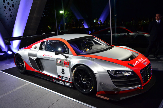 アウディコレクション R8 LMS ULTRA white 新品 アウディコレクション R8 LMS ULTRA white 新品 Audi Collection