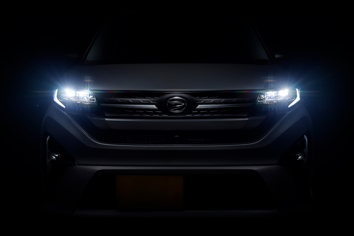 リアスライドドアを初採用！ ダイハツが7代目となる新型「ムーヴ」の 
