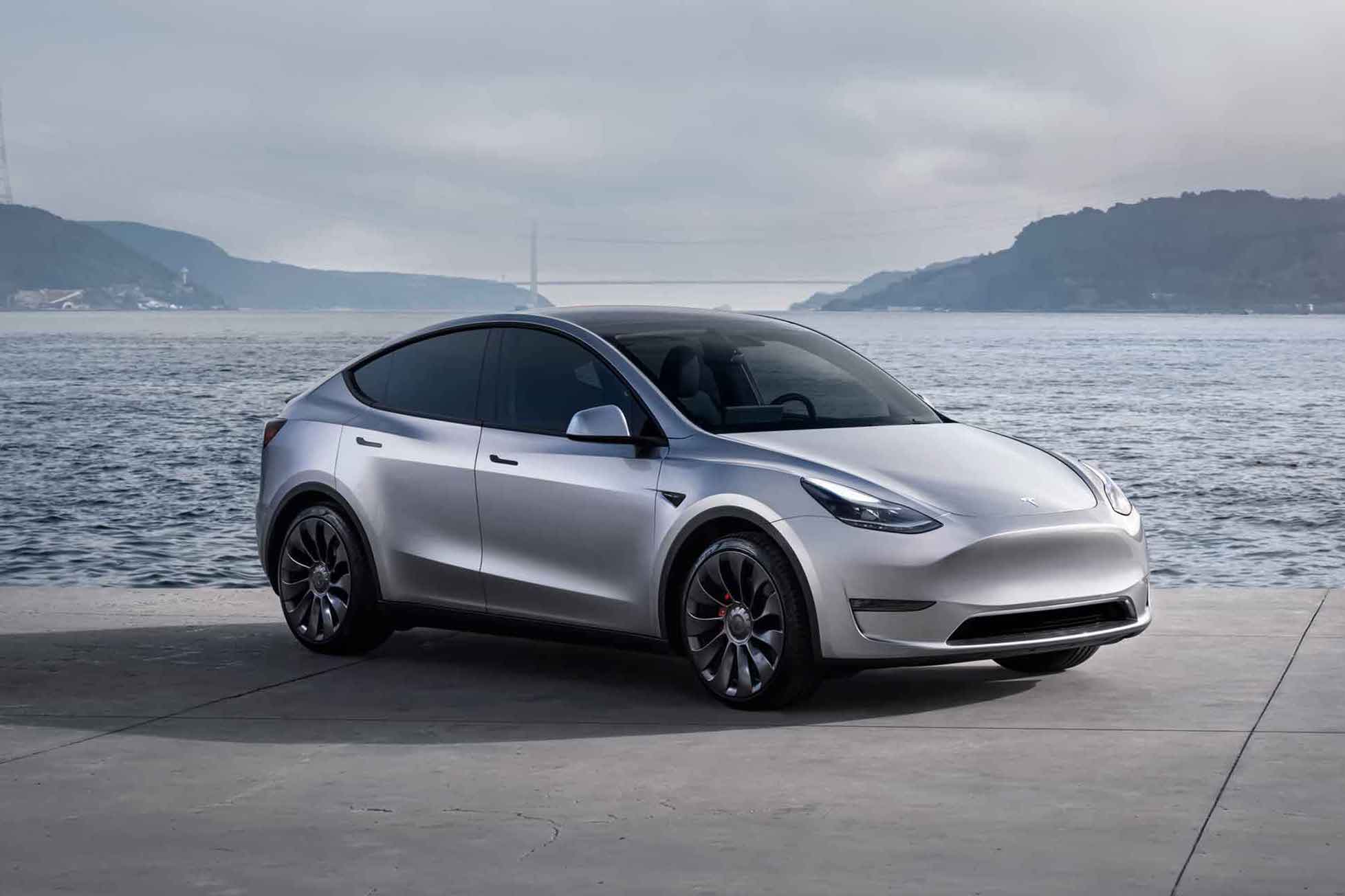 2023年に世界で最も売れた車、テスラのモデルY