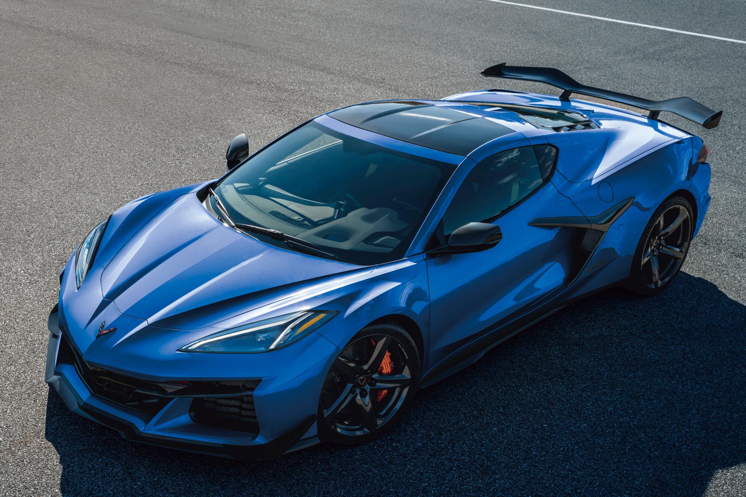 シボレー・コルベットZ06」に2種類の新色が登場 【ニュース】 - webCG