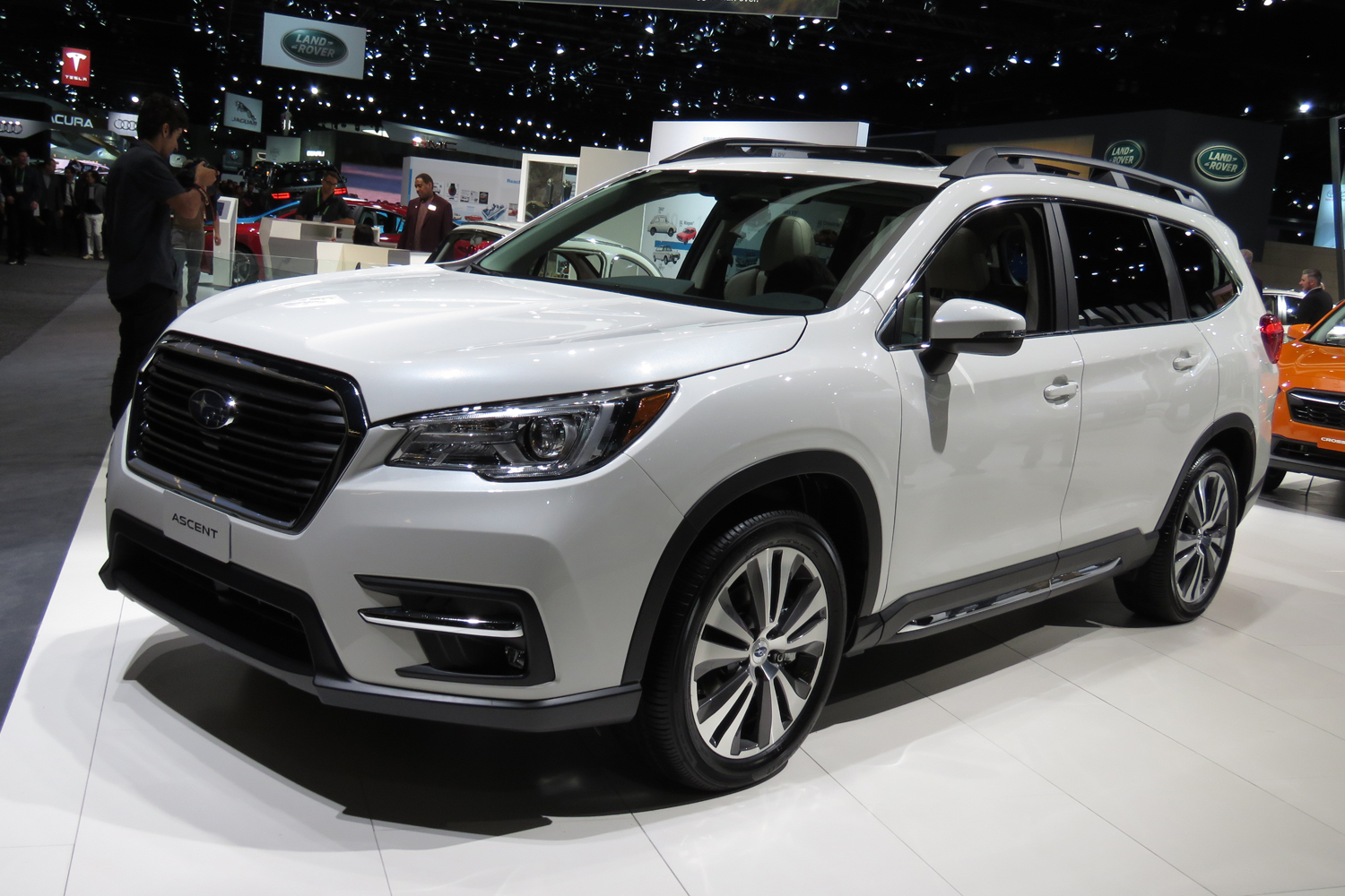 スバルの3列シートSUV「アセント」生産開始 【ニュース】 webCG スバルの3列シートSUV「アセント」生産開始 【ニュース】 webCG