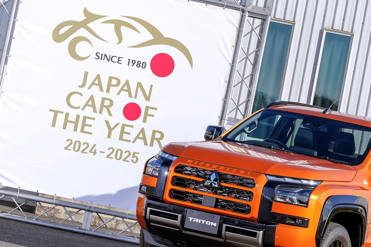 ゆめの自動車」講談社 レア品 絶版本 貴重本 スロットカー 最新モデル200台