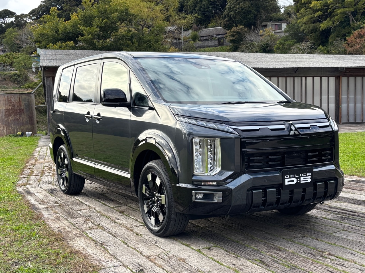 第54回：18年目の大改良！ 奇跡の不老不死ミニバン「デリカD：5」のナゾ