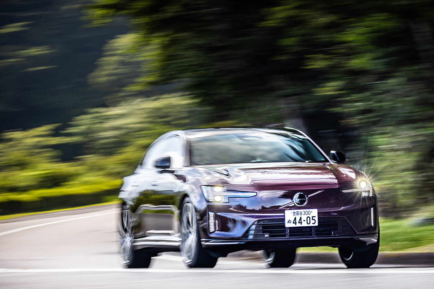 ボルボES90ウルトラ ツインモーター パフォーマンス（4WD）【試乗記】