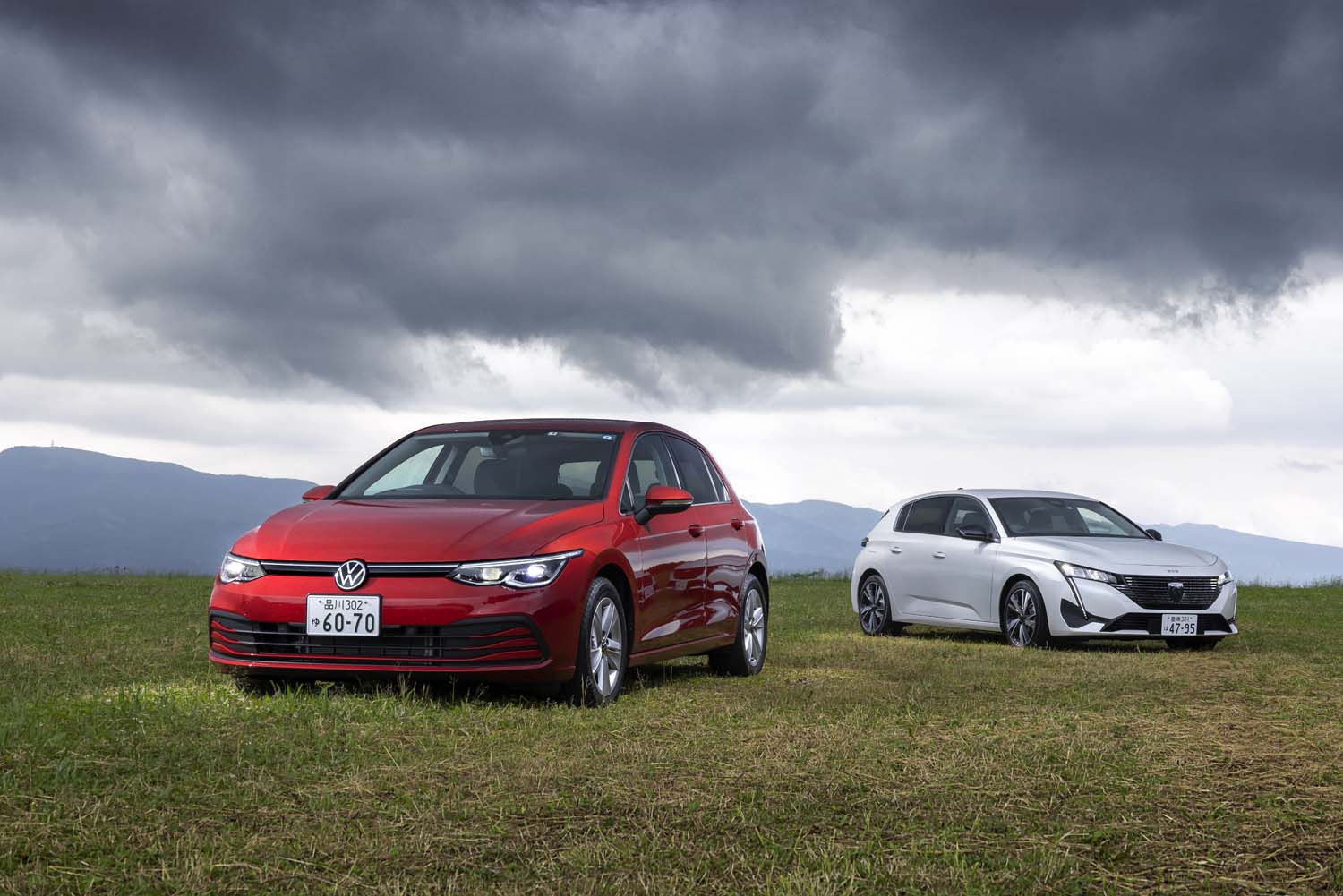 プジョー308アリュール／フォルクスワーゲン・ゴルフeTSI