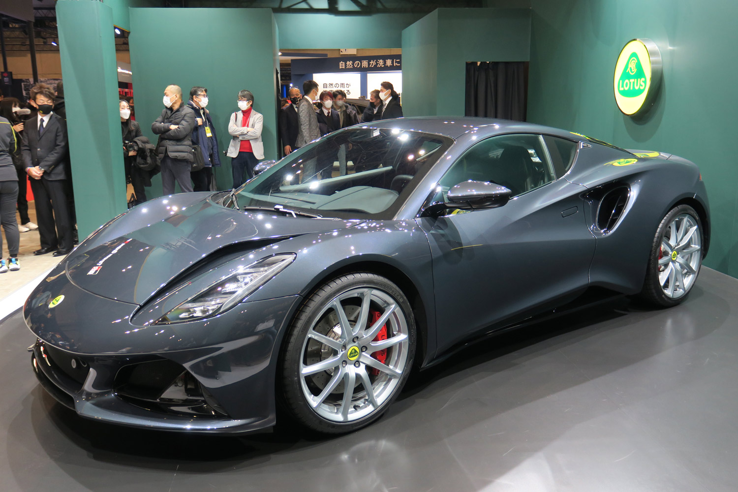 ロータスの新型スポーツカー「エミーラ」が日本上陸【東京オートサロン