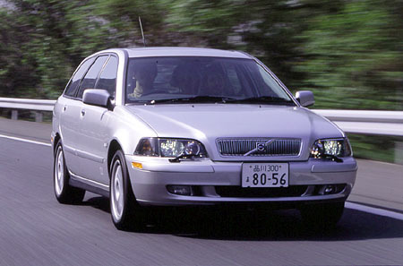 ボルボV40 T-4 75th Anniversary Limited Edition（5AT）【ブリーフ