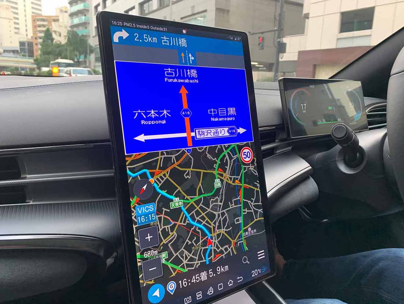ナビの地図表示がやや煩雑？