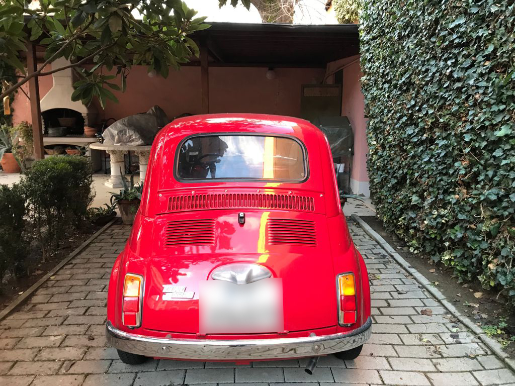 第736回 華麗な愛車遍歴にそぐわない 赤い フィアット500 を秘蔵する歯医者さん マッキナ あらモーダ Webcg