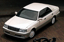 トヨタ クラウンを一部改良 ニュース Webcg