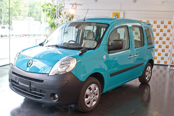 ルノー カングー にフレンチレトロな限定車 ニュース Webcg